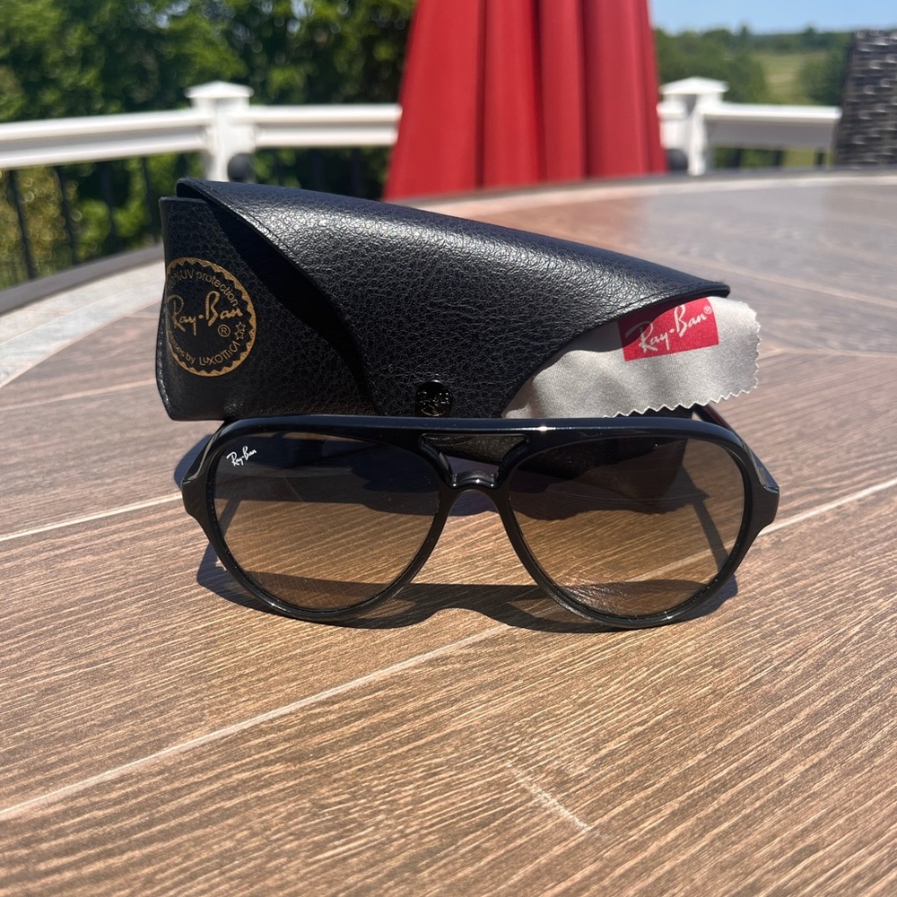 Ray Ban Sunglasses NEW